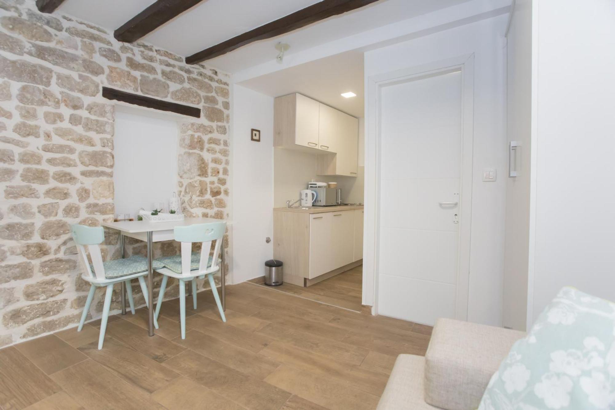 Aurum Apartment Шибеник Екстер'єр фото